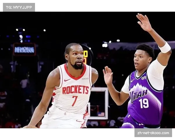 爵士胜火箭取赛季第七胜 马尔卡宁29分乔治28分8助攻