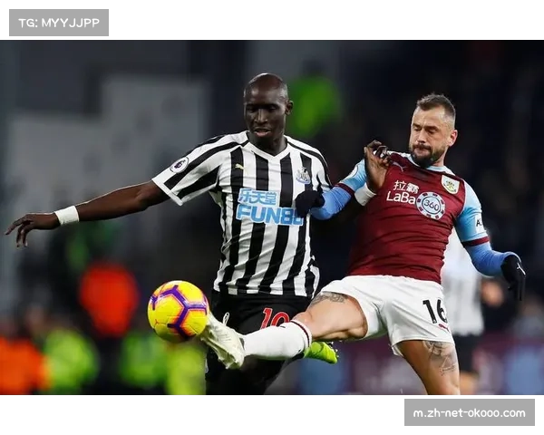 英超场均传球降至849次 长传与定位球占比创十年新高