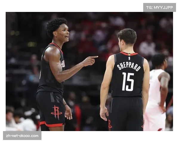 火箭6连胜升至西部第五：团队化学反应与关键球执行力提升